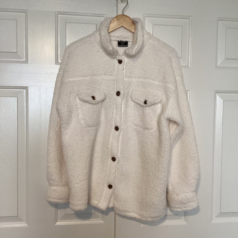 32 Degree's Heat White Fleece Collared Button Up Women's Shajecket Size M NWT